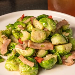 Stir-Fried Brussels Sprouts with Garlic